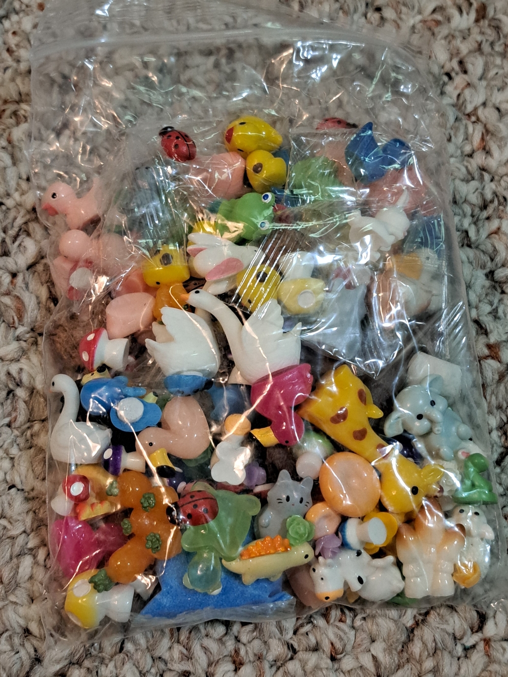 Assorted Colorful Mini Animal Figurines Party Decorations